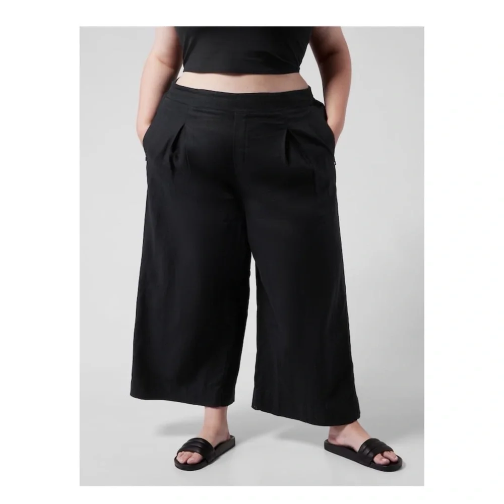 ATHLETA PLAYA LINEN WIDE LEG CROP PANT // Black 🎉 Host Pick 🎉 - Picture 5 of 16